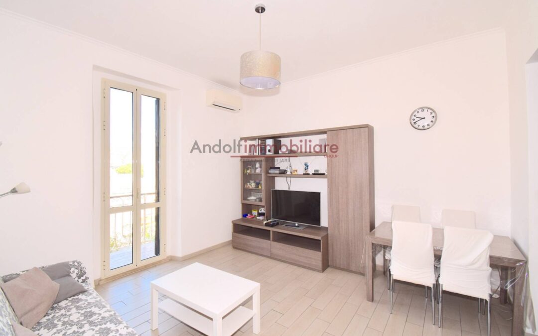 GAETA VIA ATRATINA. APPARTAMENTO RISTRUTTUTATO